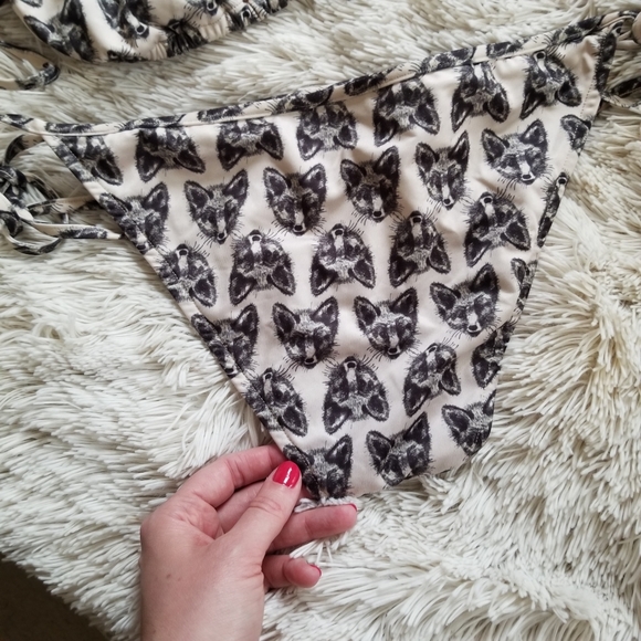 Mulberry Fox print string bikini 6 US - Picture 3 of 6